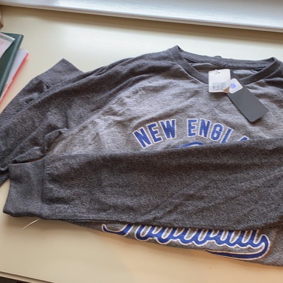 NFL Team apparel New England Football long sleeve - Picture 2 of 4